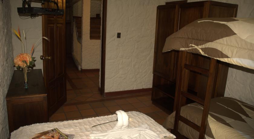 Hotel Quito Antiguo Ruang foto